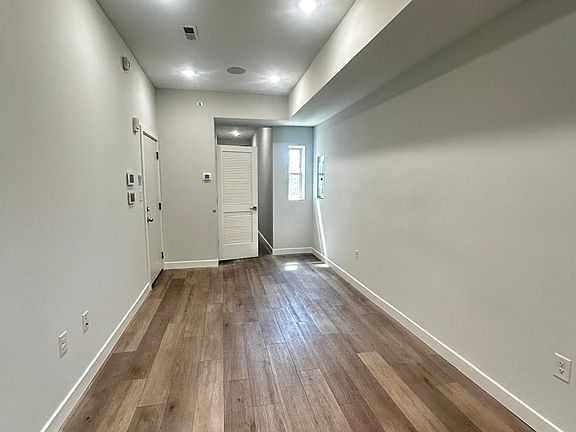 2nd image of 2509 N 7th St #3