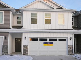 4132 Glenview St, Waukee, IA 50263