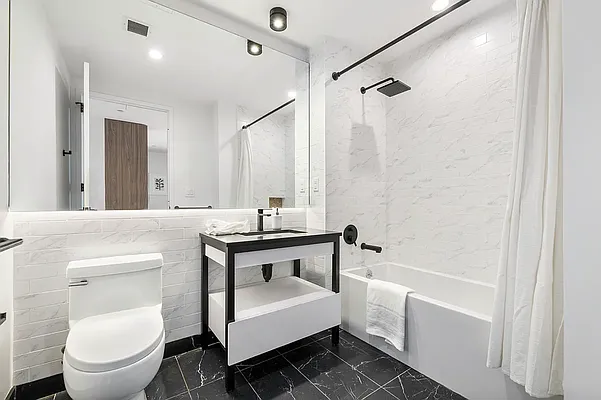 Rented by Living New York | media 39