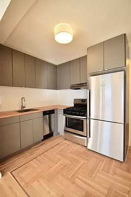 Rented by Skyward | media 31