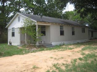 1661 Eagle Lake Rd, Sealy, TX 77474