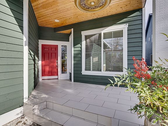 3rd image of 18719 12th Drive SE