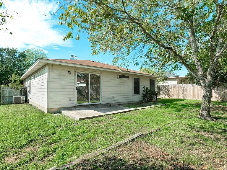 124 Hunter Rex Way — Photo 12