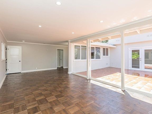 3rd image of 1351 Mira Valle St