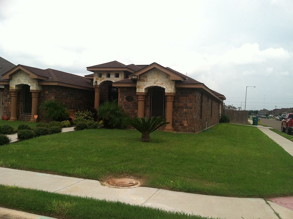 1st image of 913 E Canela Ave