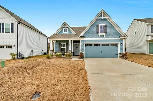 106 Aspire Cir Photo 1