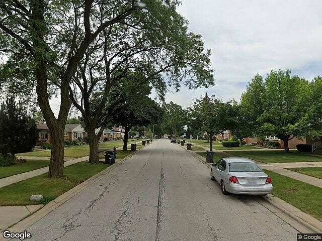 Exterior Neighborhood (street photo)