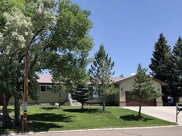 1009 Highland Way, Rock Springs, WY 82901
