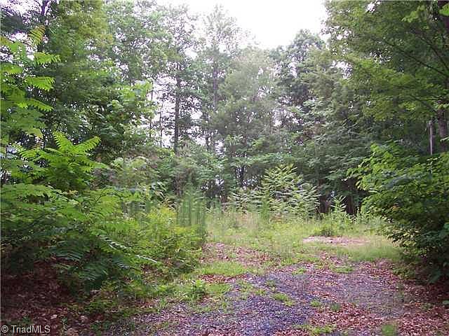 2nd image of 3763 Shady Brook Dr