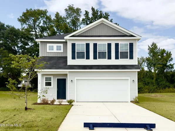 162 N Squires Run Lane, Richlands, NC 28574