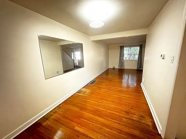 57 Prospect St — Photo 4