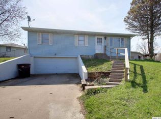 502 Magnolia St, Payson, IL 62360