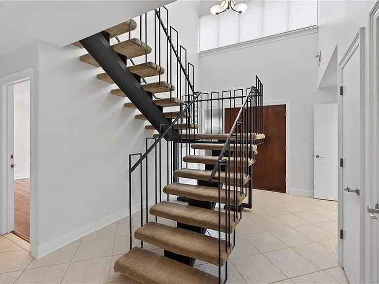 5566 Jacquelyn Ct — Photo 24