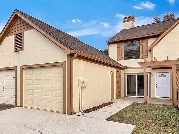 3rd image of 16021 Dawnview Dr