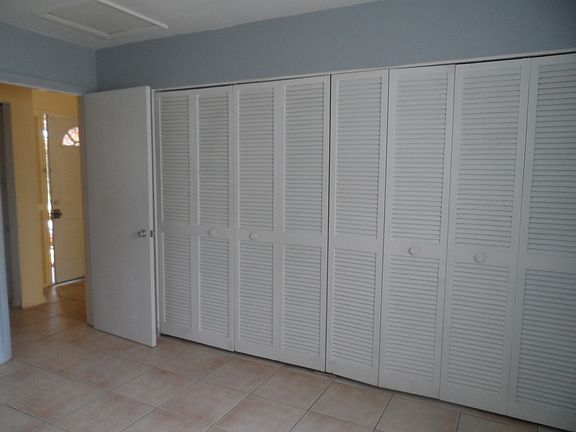2nd image of 1236 Fountainhead Dr