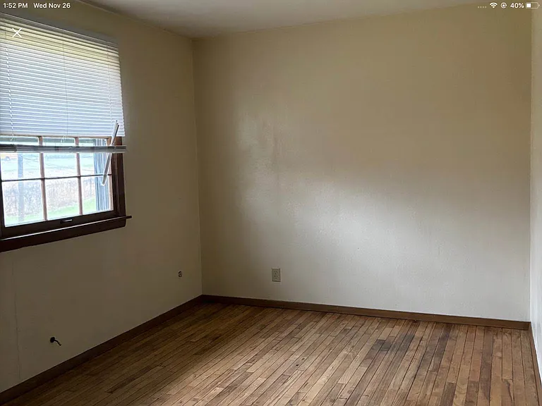 2820 Hawthorne Dr — Photo 5