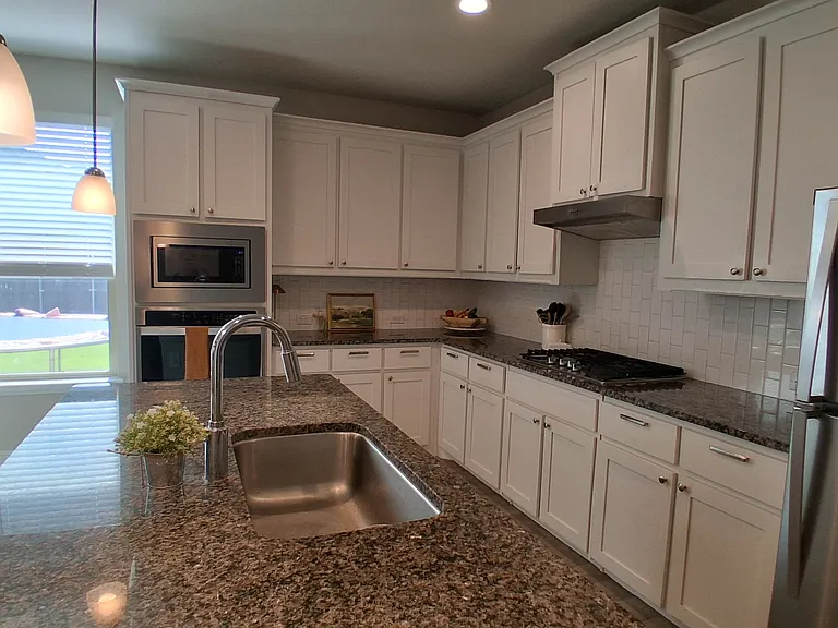 309 Clayton St — Photo 18