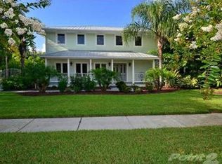 1884 Morris St, Sarasota, FL 34239