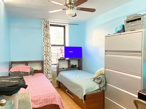 4th image of 35-20 Leverich St #128