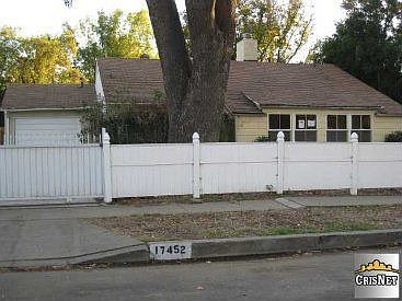 1st image of 17452 Elkwood St