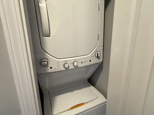 3824 Warwick Blvd, Kansas City, MO