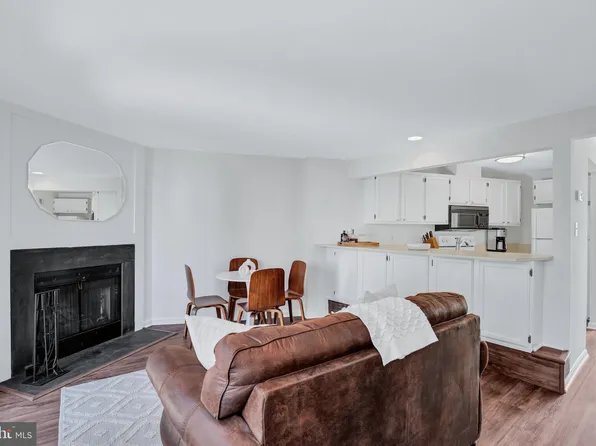 6190 Little Valley Way, Alexandria, VA 22310