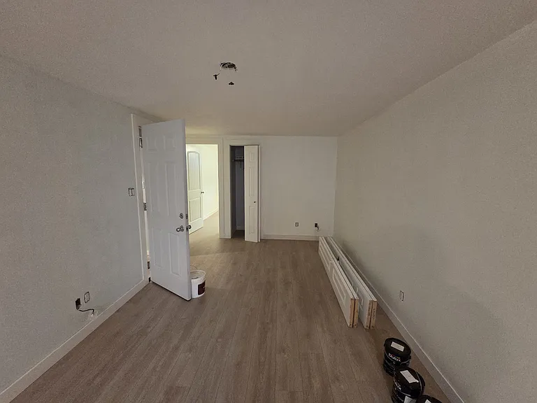 8947 149th St NW — Photo 3