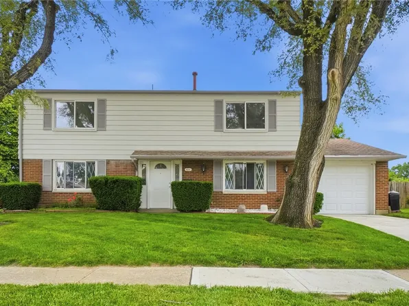 6221 Longford Rd, Dayton, OH 45424