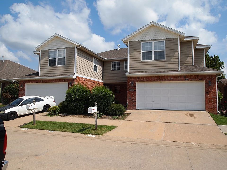 2nd image of 11020 Rose Ct