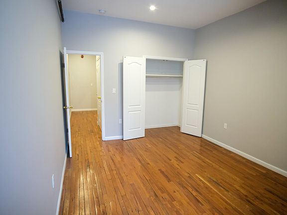 5th image of 167 Morningside Ave #1B