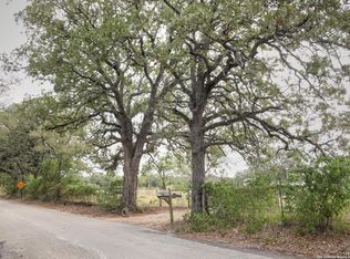 81 Sandy Creek Rd, Dale, TX 78616