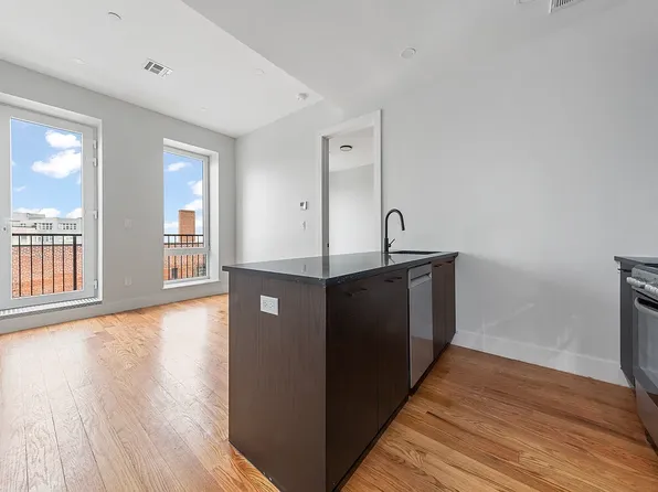 169 Knickerbocker Avenue image 1 of 9