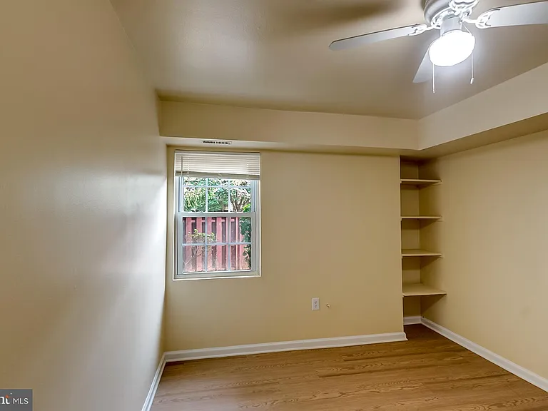 2334 Sun Valley Cir #1 — Photo 16