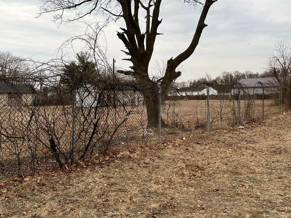 439 Crown Point Rd, Thorofare, NJ 08086