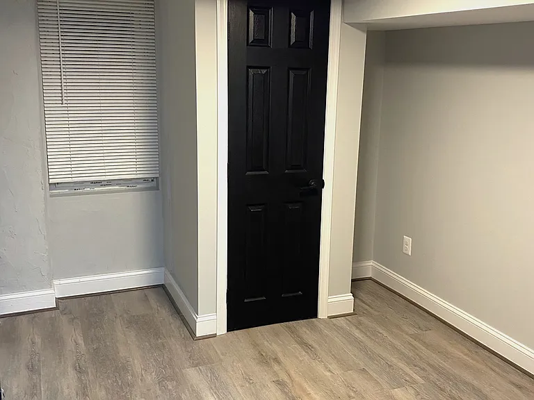 837 N Fulton Ave #1 — Photo 5