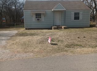 504 S 5th St, Noble, OK 73068