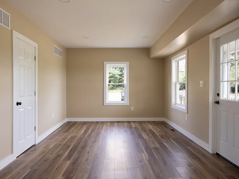 639 Landis Ave — Photo 21