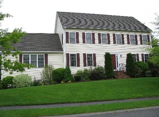 18 Surrey Rd, Littleton, MA 01460