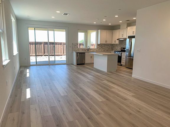 Homesite 449 - Living