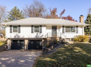 16124 Spring St, Omaha, NE 68130