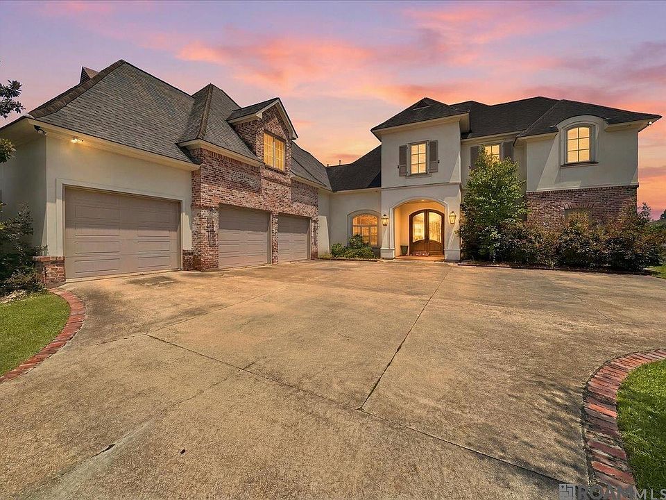 1st image of 2529 University Club Dr