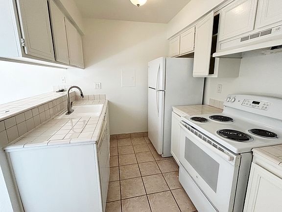5th image of 72770 Willow St Unit 1