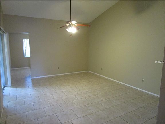 5th image of 276 Live Oak Blvd