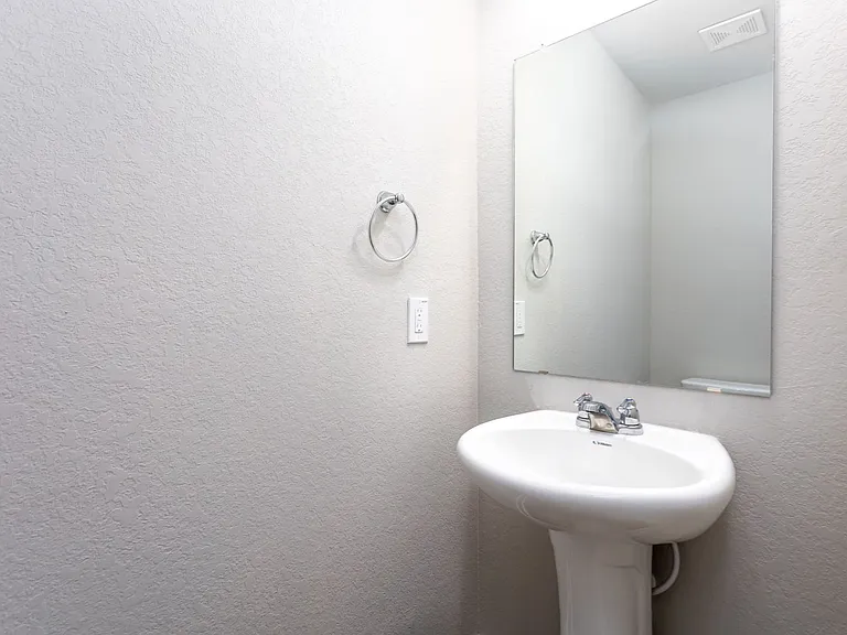 263 Damon Dr — Photo 20