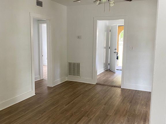 4th image of 301 Audubon Dr APT 102