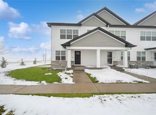 2496 Roycroft Aly, Marion, IA 52302