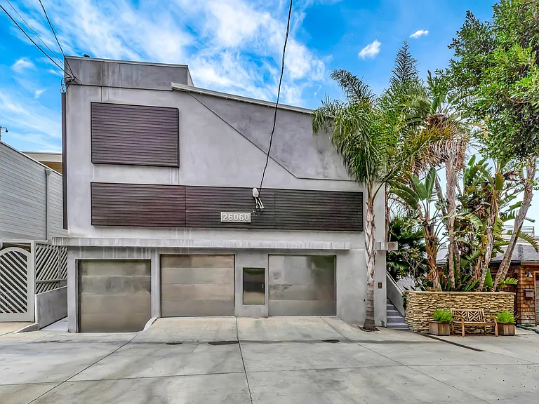 26060 Pacific Coast Hwy #PENTHOUSE — Photo 31