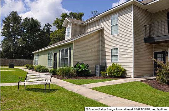 1st image of 43242 Creek Cir APT 204