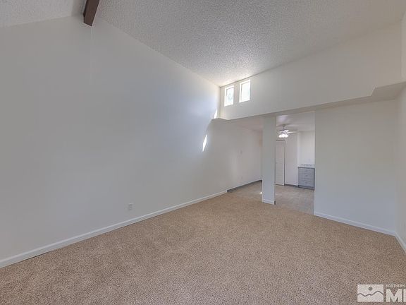4th image of 1040 Baywood Dr APT C