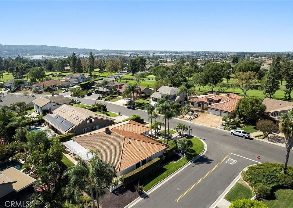 1st image of 6052 Country View Dr